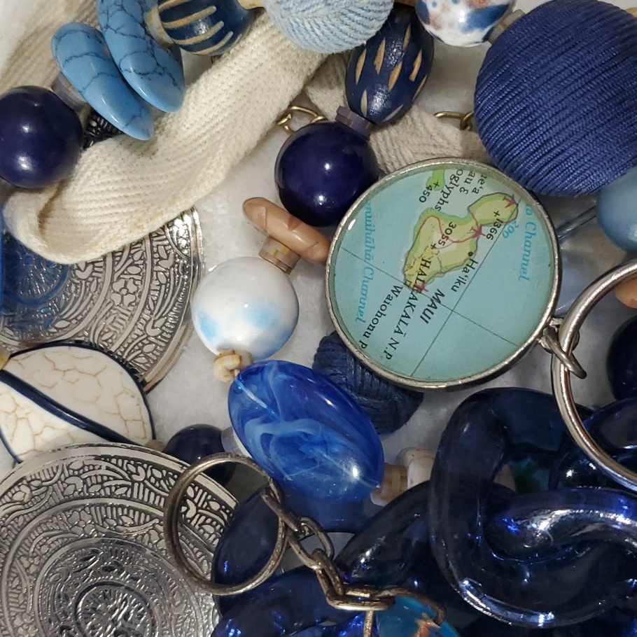 Curated 5 Piece Necklace And Otherthings...